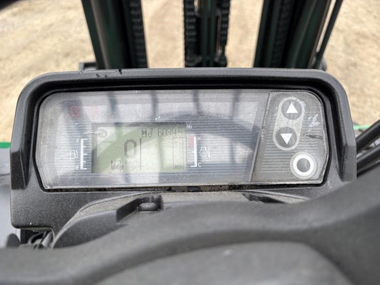 2020-mitsubishi-fg25n-image-21