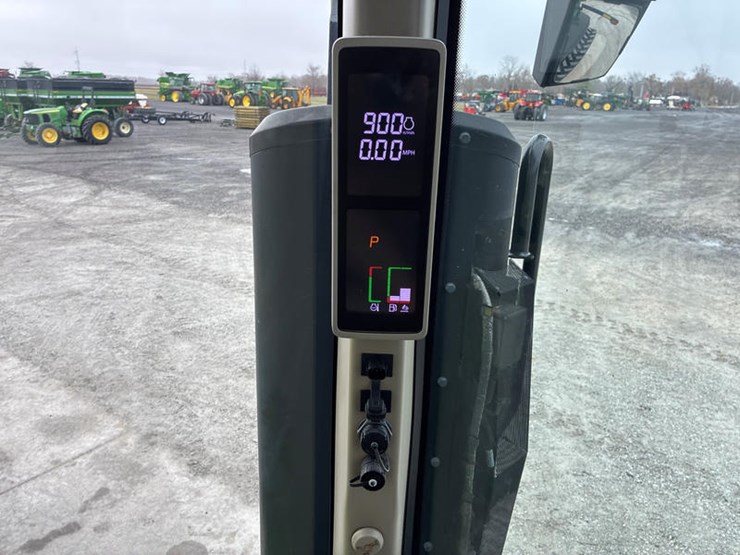 john-deere-8rt-370-image-95