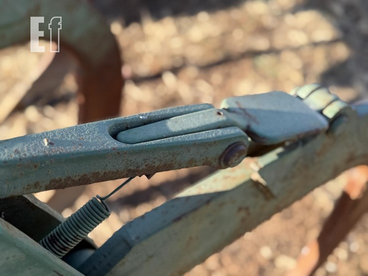 john-deere-7-image-20