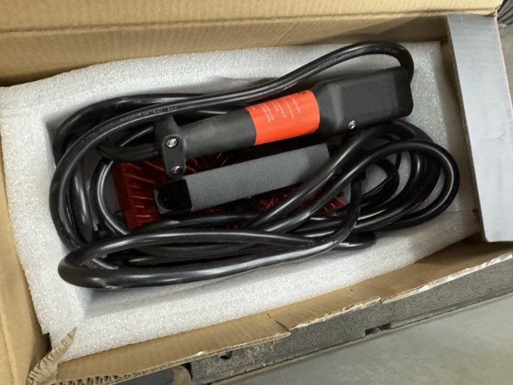 #122371-•-yamaha-electric-cart-w/-dump-bed-image-11