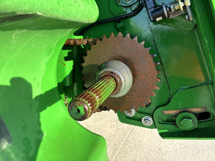 john-deere-s670-image-18