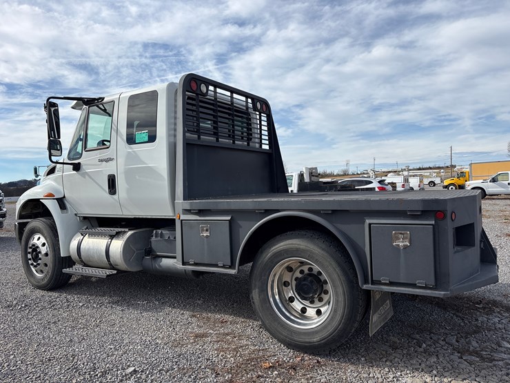 international-durastar-4300-image-6