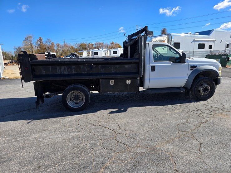 ford-f550-image-27