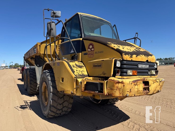 2007-caterpillar-725-image-6