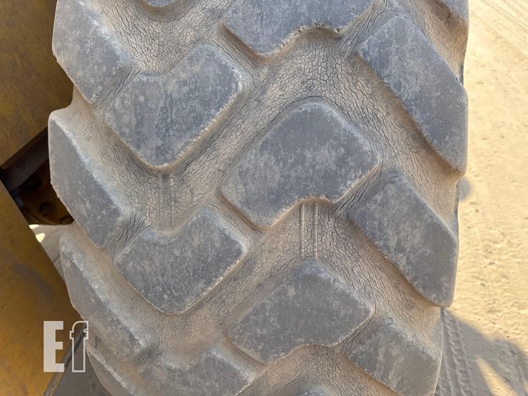 2017-deere-544kii-image-11