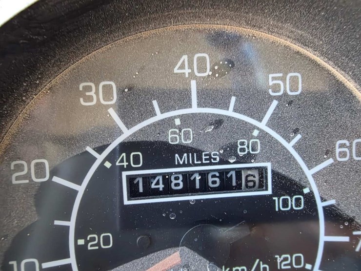 2006-kenworth-t300-image-21