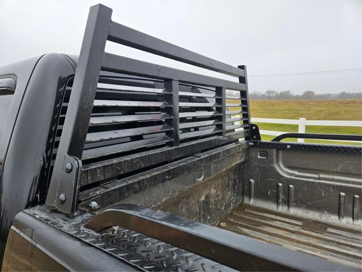 2008-chevrolet-3500-image-16