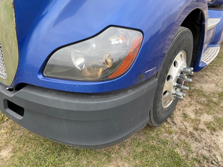 kenworth-t680-image-27