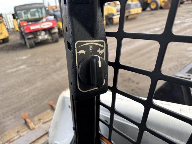 2016-bobcat-s510-image-27