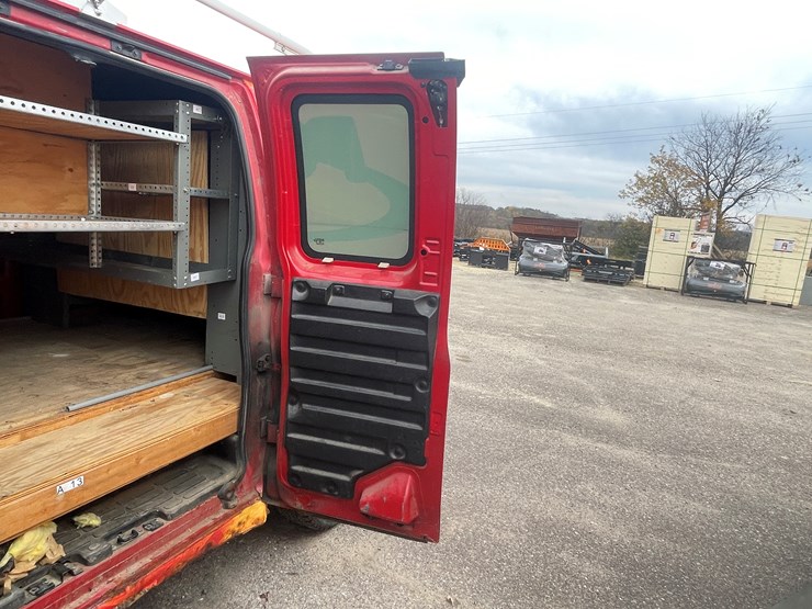 #1404-•-2006-chevy-cargo-van-(wi-title-in-delay)-image-52