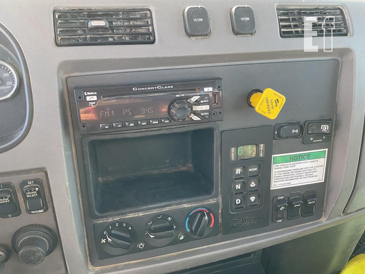 peterbilt-337-image-50