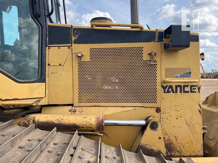 caterpillar-d6m-image-21