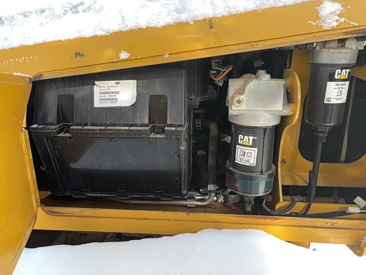 caterpillar-d3-image-13