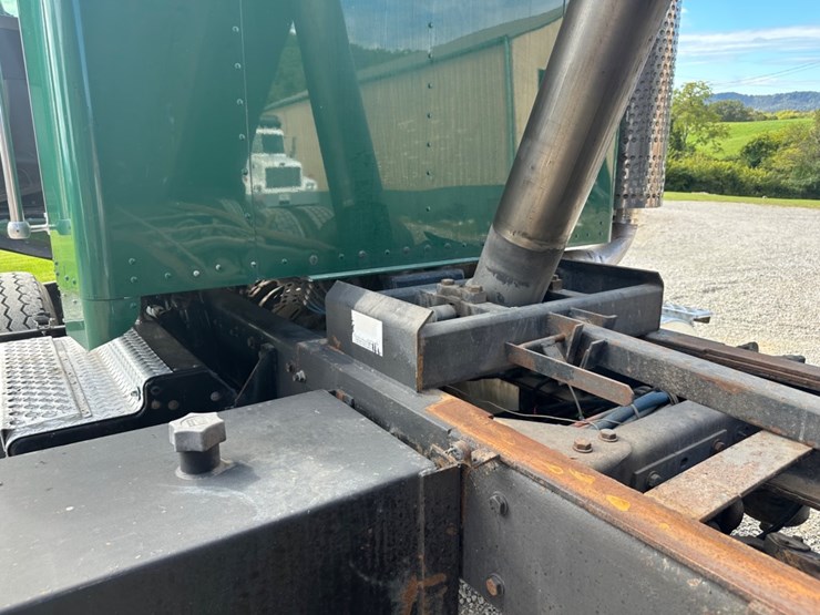 kenworth-t800-image-61