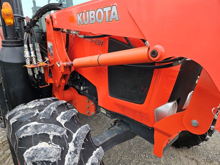 2020-kubota-m6-131-image-8