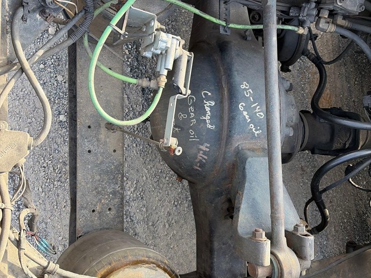 1999-eagle-road-tractor-image-8