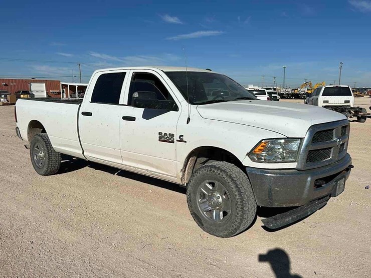 dodge-ram-2500-image-2