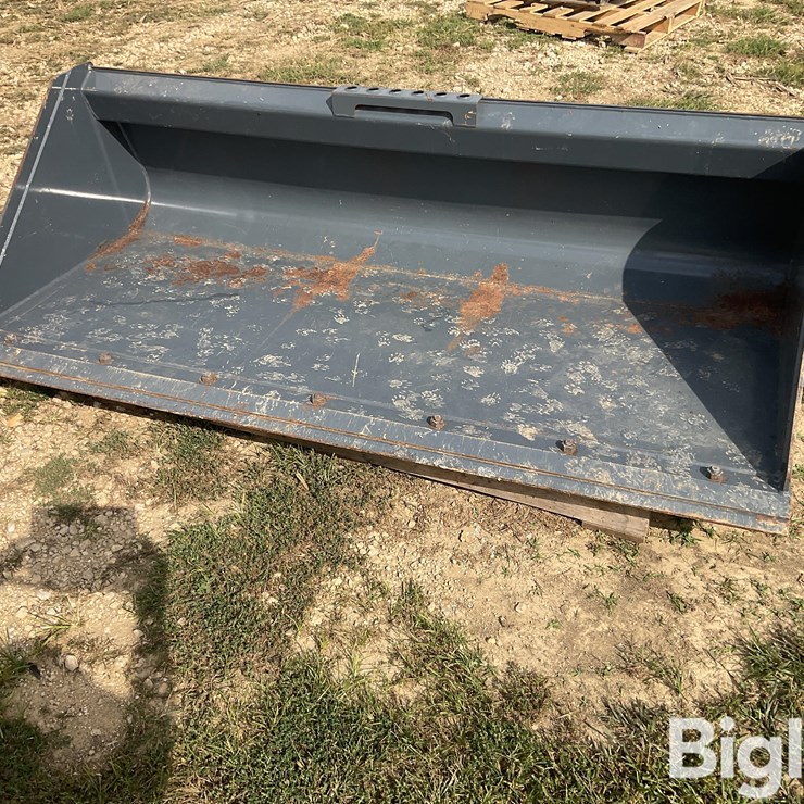 84" 27 Cu Ft Material Bucket