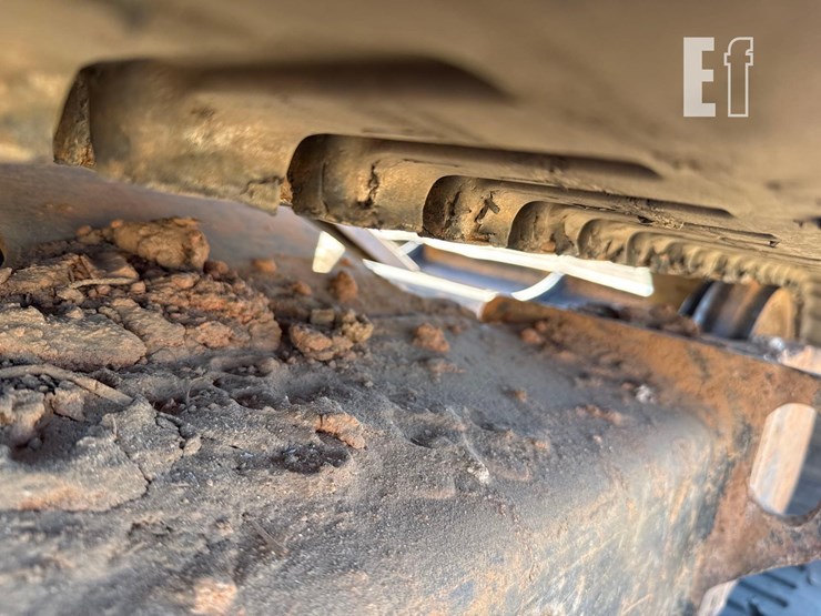 2016-caterpillar-304e2-cr-image-15