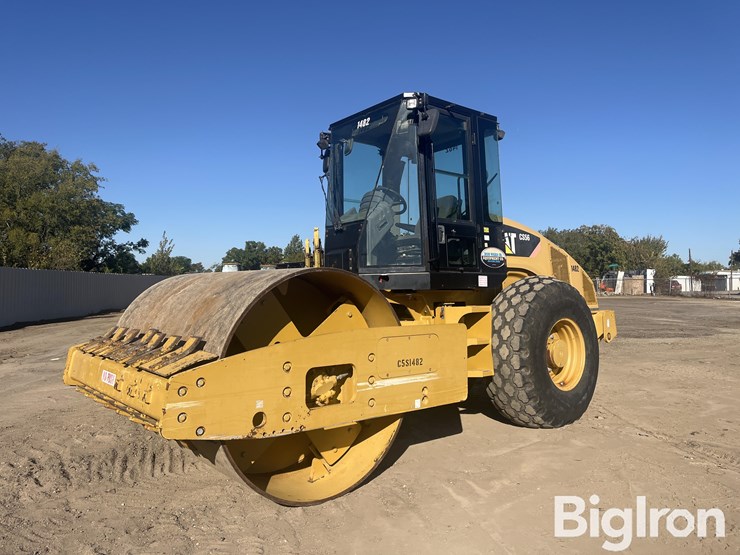 caterpillar-cs56-image-1