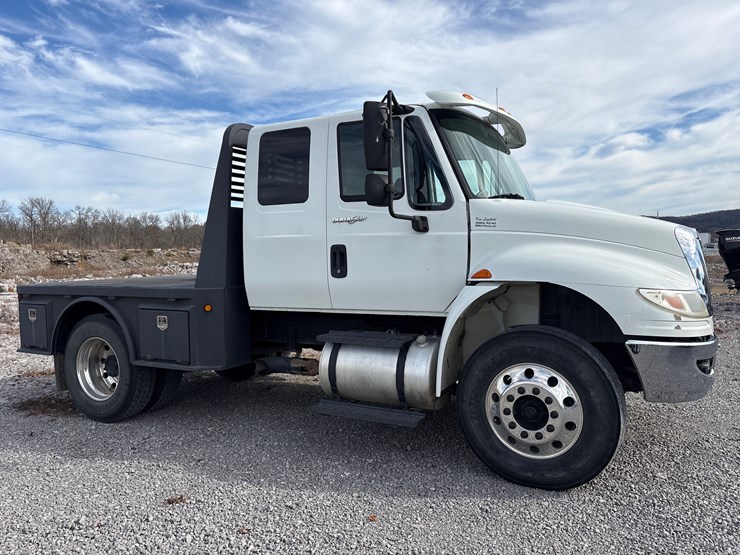 international-durastar-4300-image-3