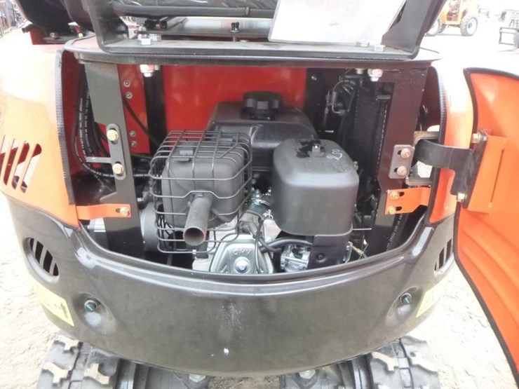 2025-tpm-16-hydraulic-excavator-image-23