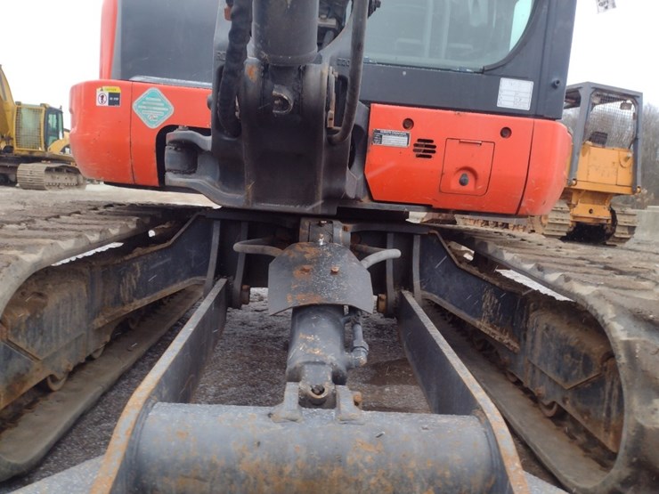 kubota-kx057-image-23