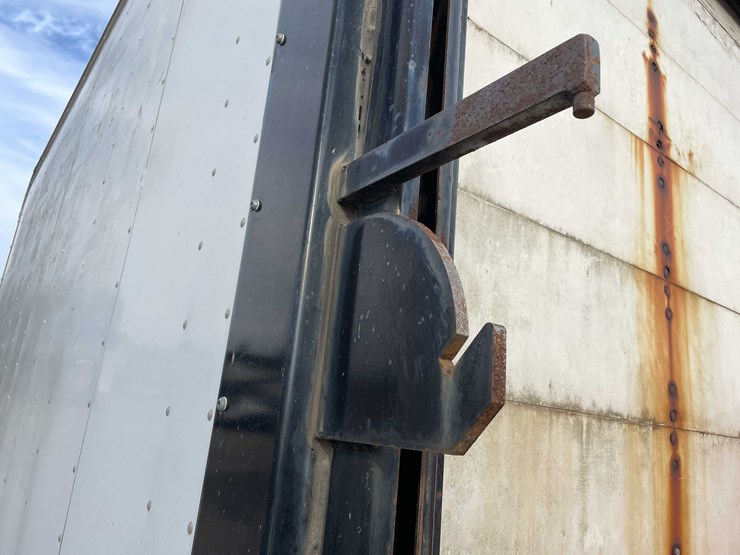 chevrolet-express-3500-image-100