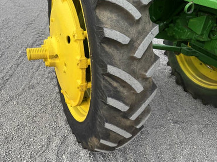 john-deere-4430-image-9