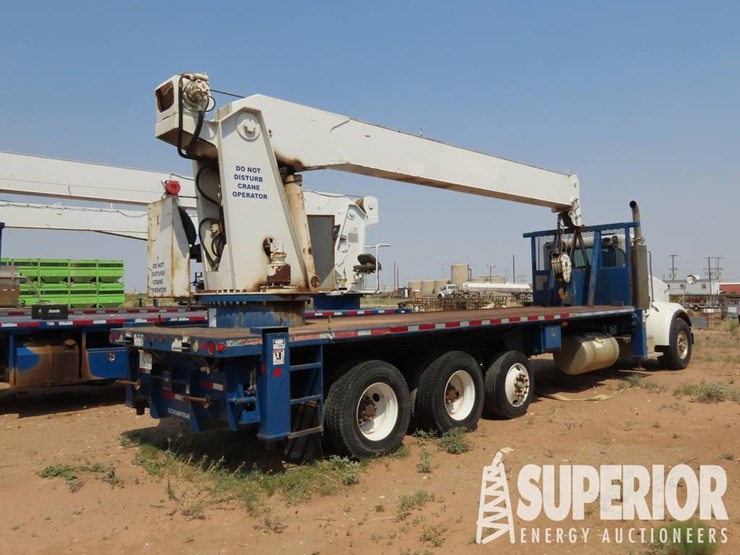 peterbilt-357-image-3