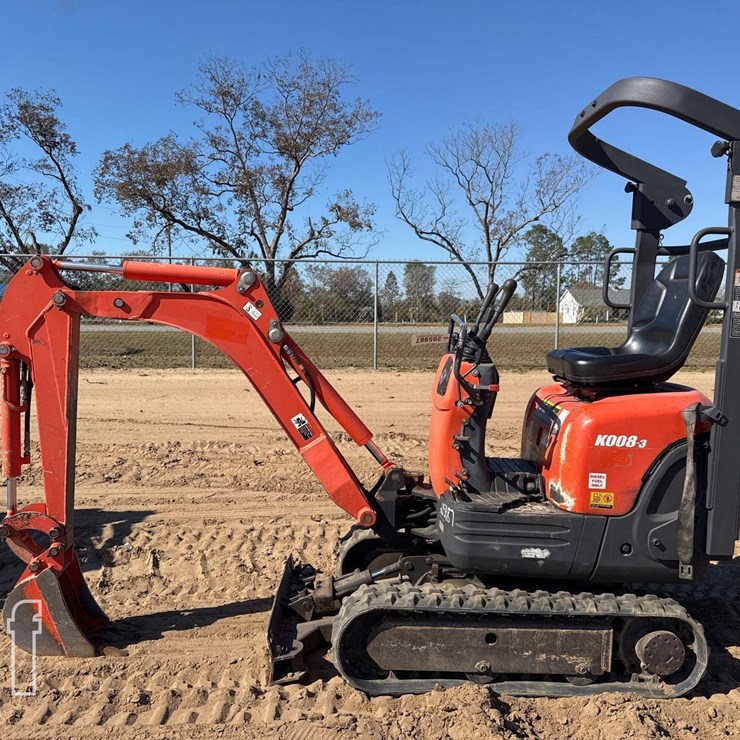 2016 KUBOTA K008-3