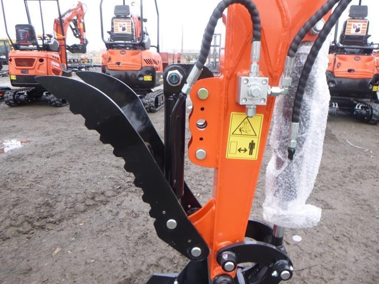 2025-tpm-18k-hydraulic-excavator-image-12