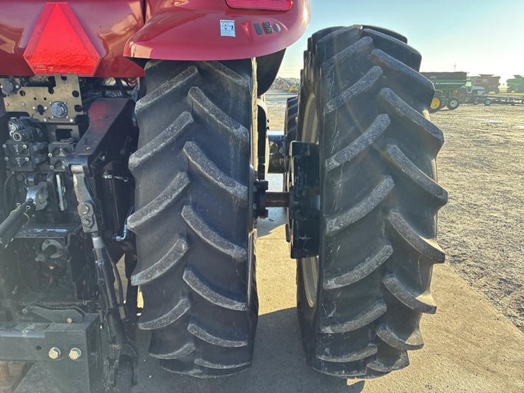 case-ih-magnum-305-image-64