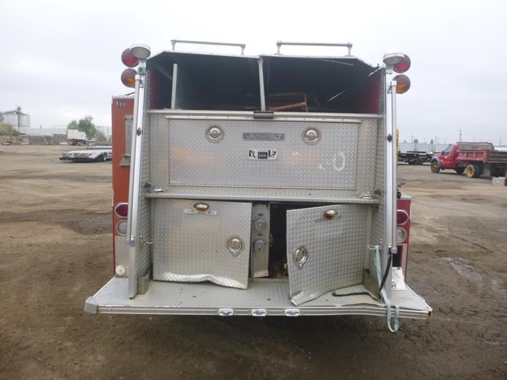 1984-ford-f8000-image-6