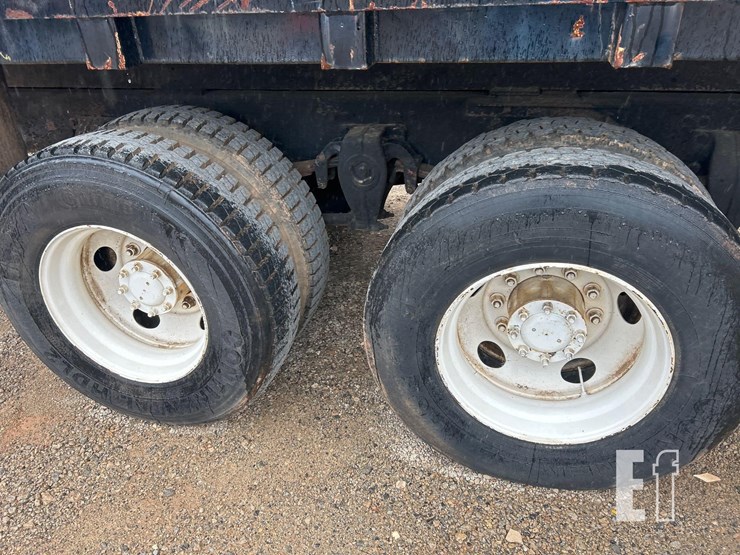 kenworth-t300-image-42