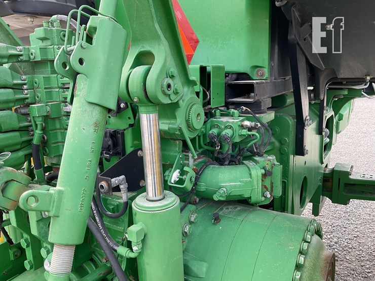 john-deere-8310rt-image-24