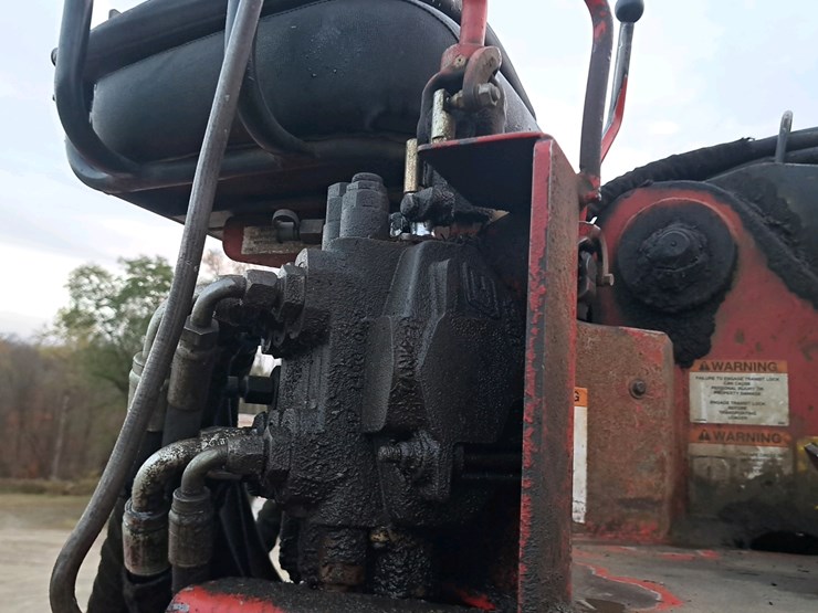 international-2001-image-29