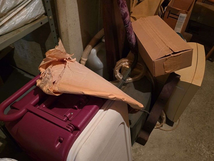 luggage,-carpet,-extension-cords,-baking-pans,-cooler,-and-misc.-image-2