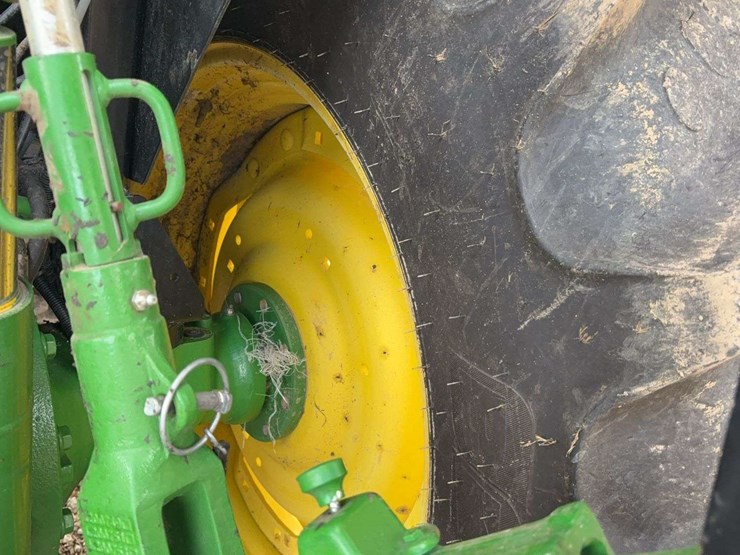 2023-john-deere-5120m-image-22