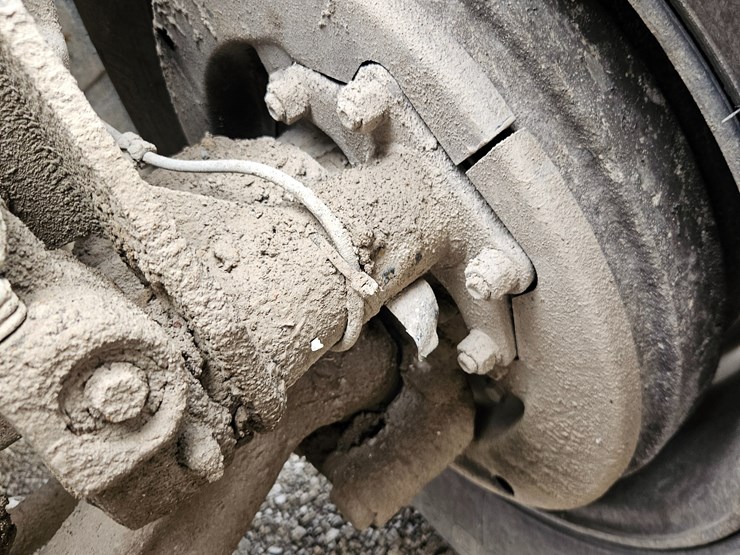 freightliner-columbia-120-image-62