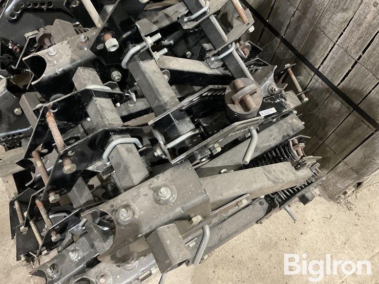 hiniker-spiked-rolling-rotary-hoe-attachment-image-8