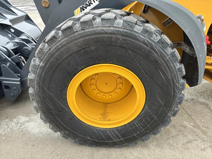 john-deere-624-image-53