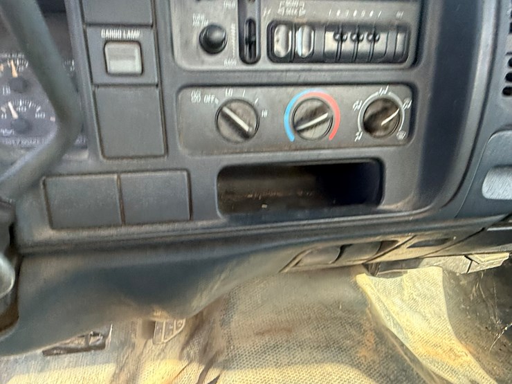 chevrolet-3500-image-44