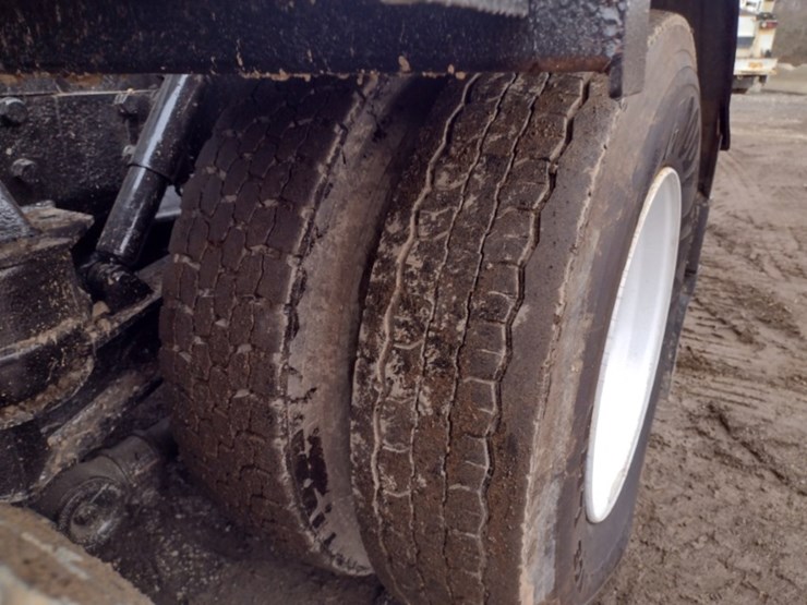 kenworth-t800-image-31