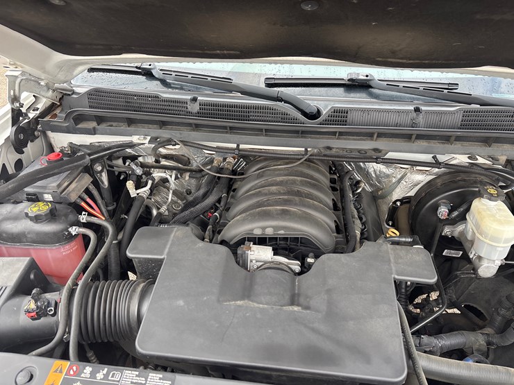 2017-chevrolet-1500-image-13