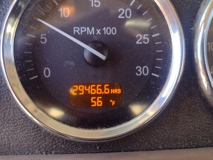 peterbilt-389-image-7