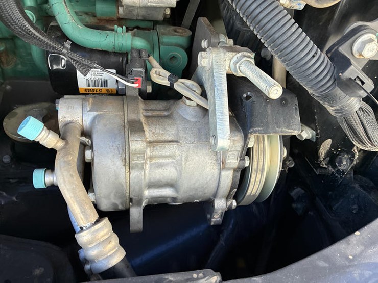 volvo-ecr88d-image-54