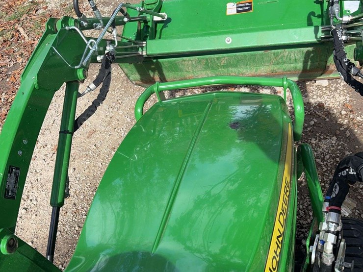 2023-john-deere-1025r-image-25