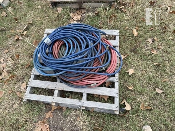 pallet-of-(5)-air-hoses-image-1