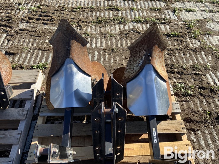 ridger-bottoms-&-shanks-image-10